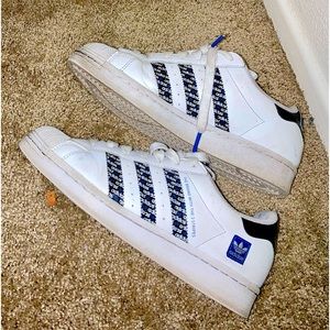 Adidas Women’s Size 7 Shoes White w/ Blue and Black Trim
